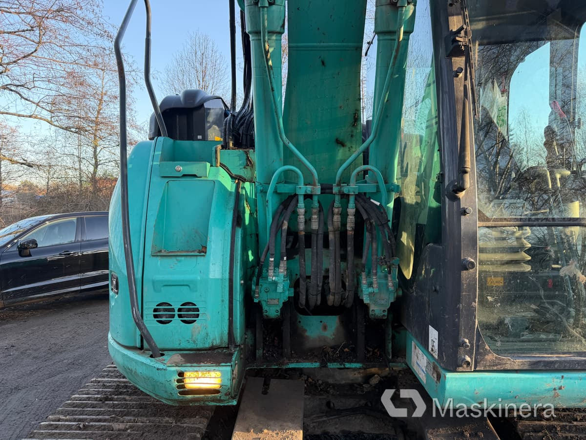 Ekskavator me zinxhirë Grävmaskin Kobelco SK140SRLC-5: foto 20