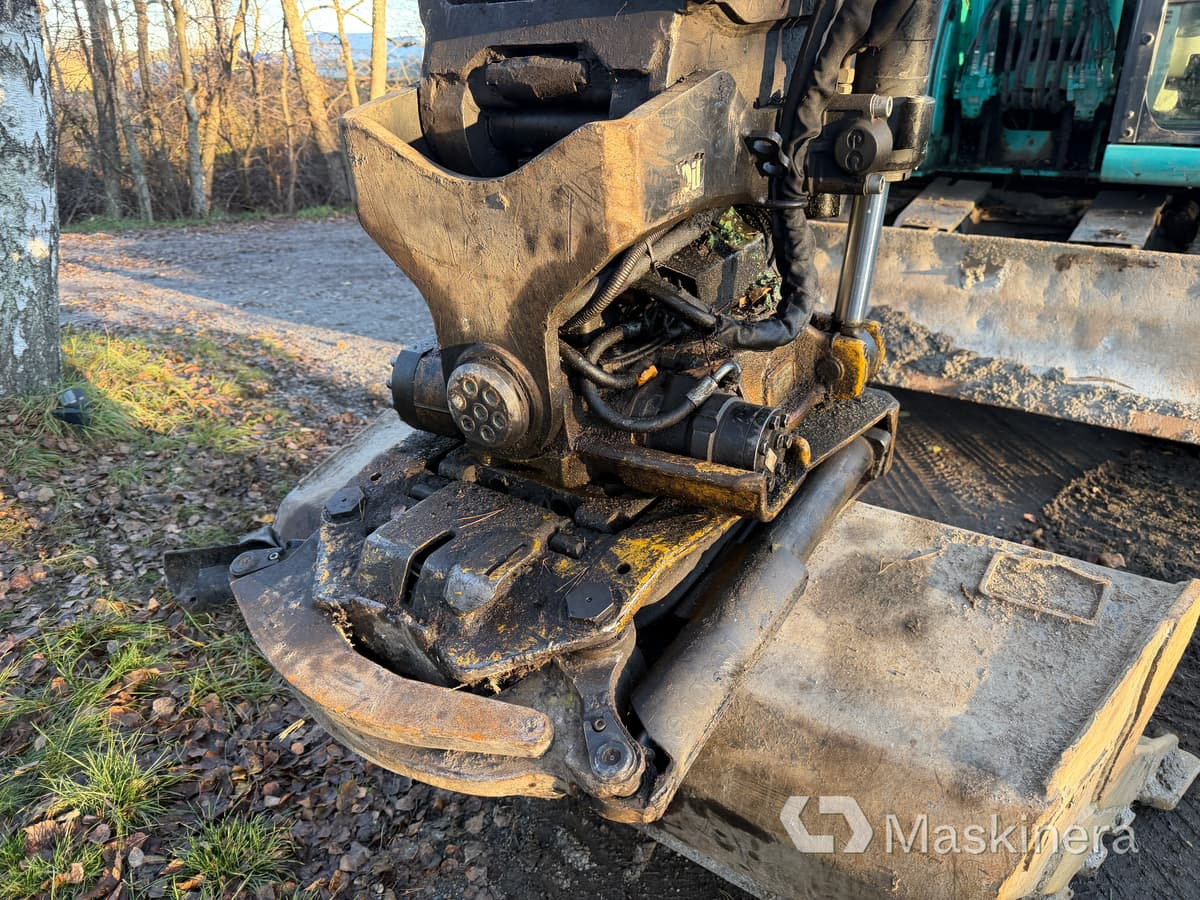 Ekskavator me zinxhirë Grävmaskin Kobelco SK140SRLC-5: foto 24