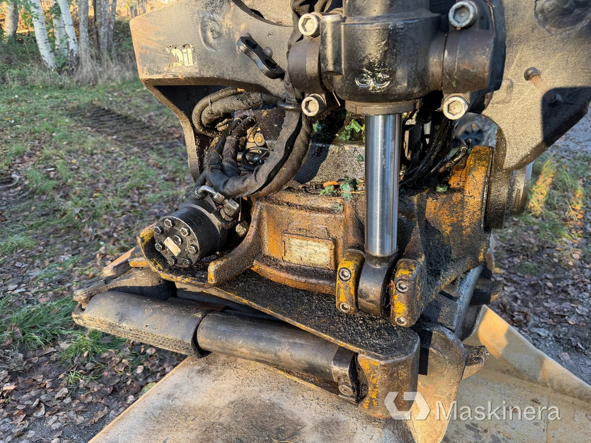 Ekskavator me zinxhirë Grävmaskin Kobelco SK140SRLC-5: foto 26