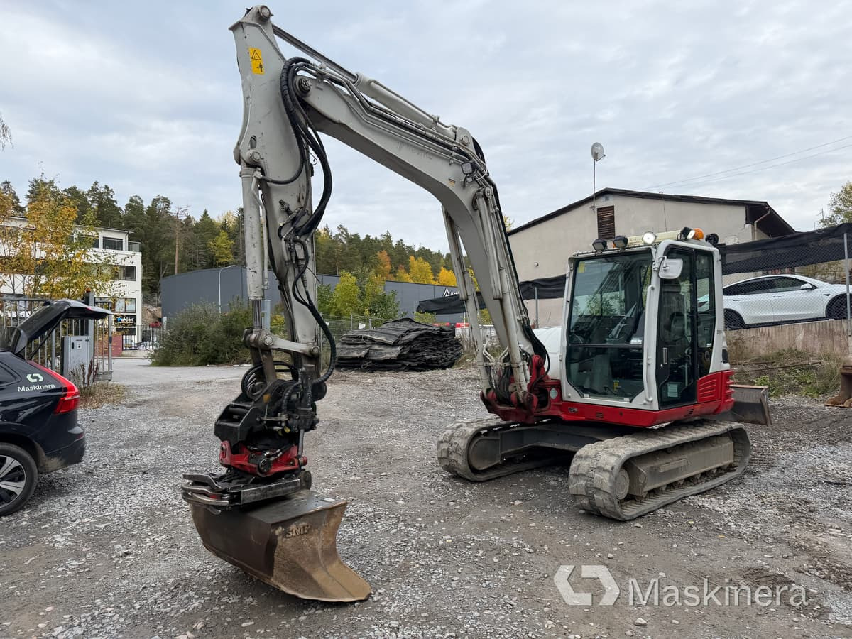 Grävmaskin Takeuchi TB290 - Ekskavator me zinxhirë: foto 1 Grävmaskin Takeuchi TB290 - Ekskavator me zinxhirë: foto 1