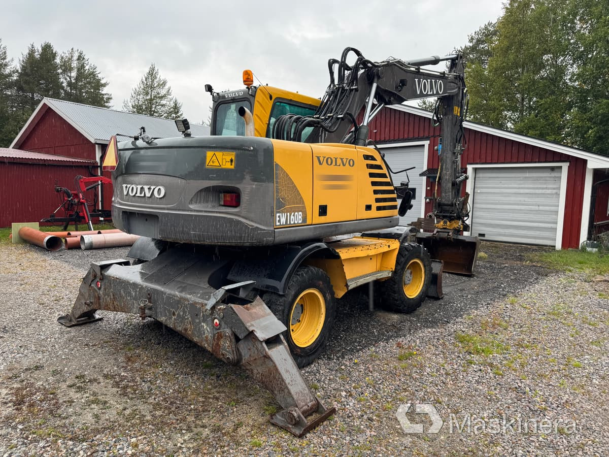 Hjulgrävare Volvo EW160B med tillbehör - Ekskavator me zinxhirë: foto 5 Hjulgrävare Volvo EW160B med tillbehör - Ekskavator me zinxhirë: foto 5