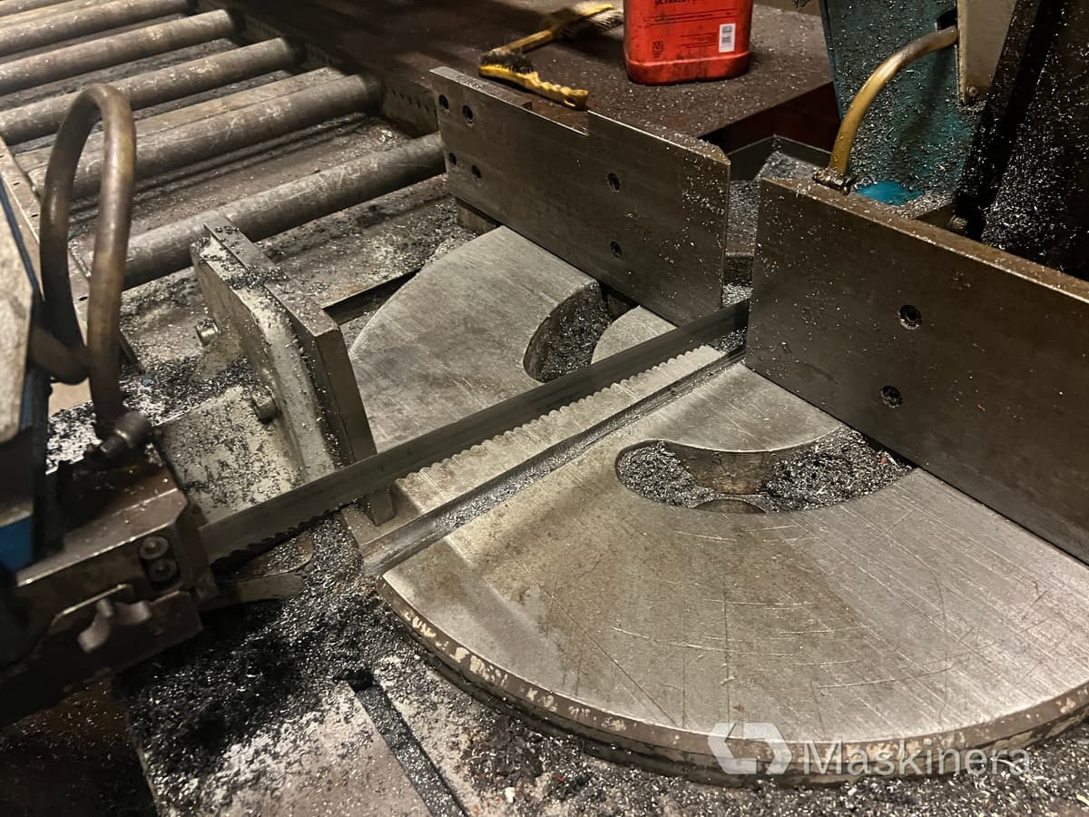 Kallbandsåg Pilous TMJ med rundbana - Makineri për përpunimin e drurit: foto 2 Kallbandsåg Pilous TMJ med rundbana - Makineri për përpunimin e drurit: foto 2