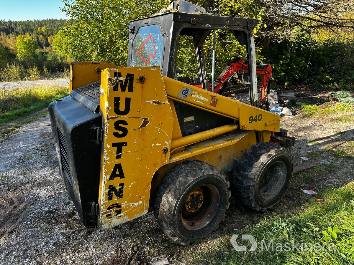 Kompaktlastare Mustang 940 - Mini fadrom: foto 5 Kompaktlastare Mustang 940 - Mini fadrom: foto 5