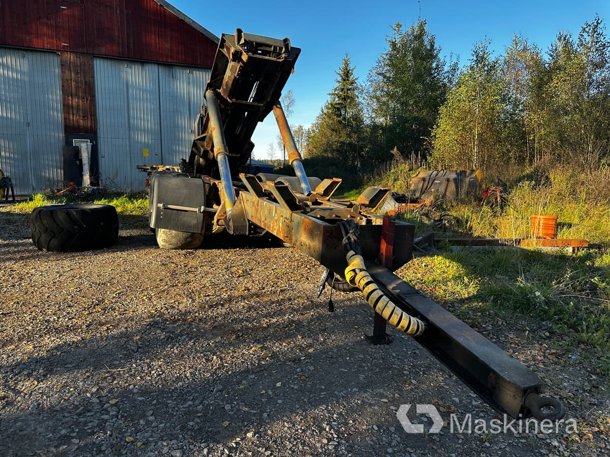 Livab kran Lastväxlarsläp Livab krok (Rep.Objekt) - Rimorkio roll-off/ Skip loader: foto 1 Livab kran Lastväxlarsläp Livab krok (Rep.Objekt) - Rimorkio roll-off/ Skip loader: foto 1