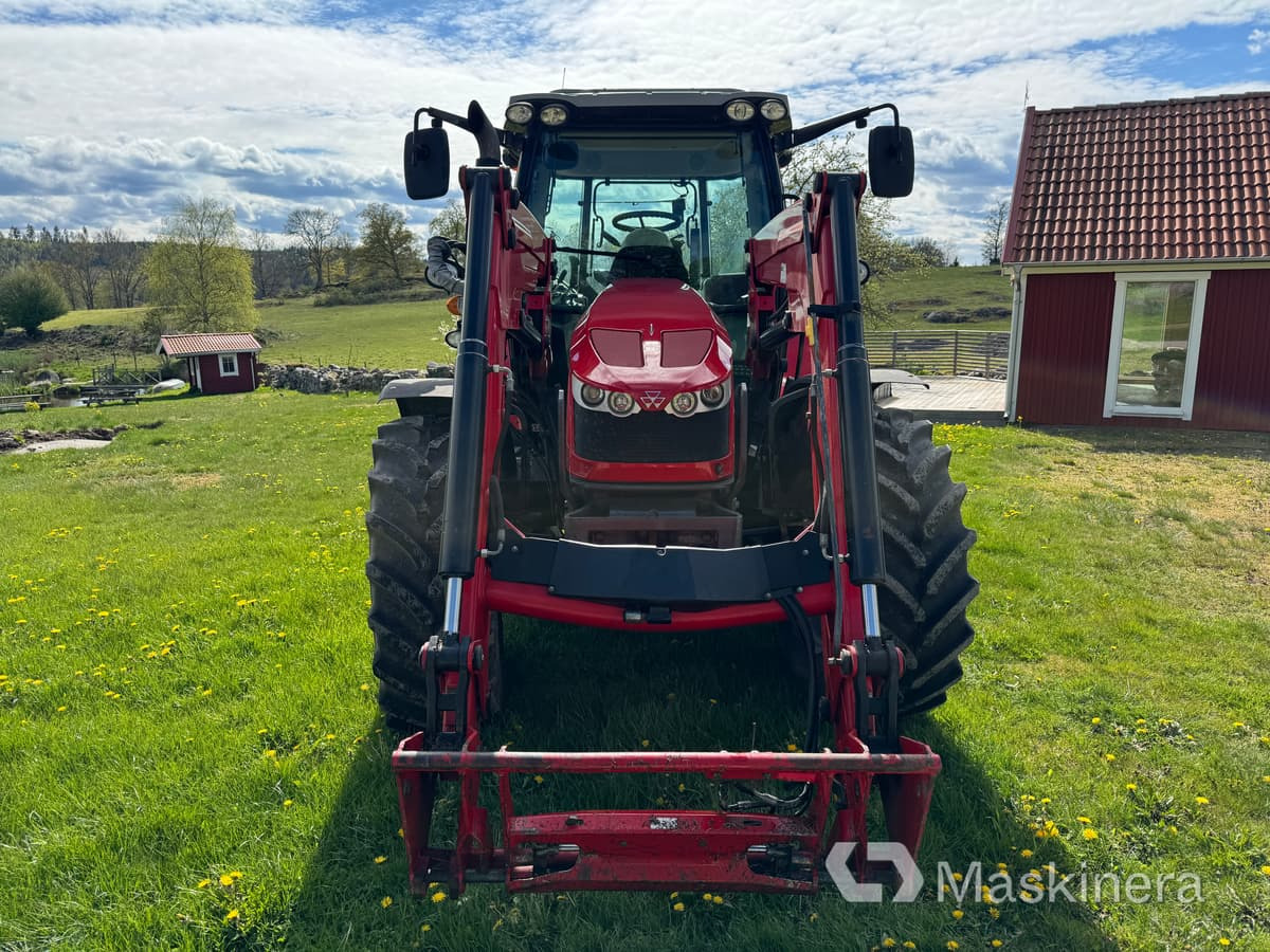 Massey Ferguson 5610 Traktor Massey Ferguson MF 5610 - Traktor: foto 2 Massey Ferguson 5610 Traktor Massey Ferguson MF 5610 - Traktor: foto 2