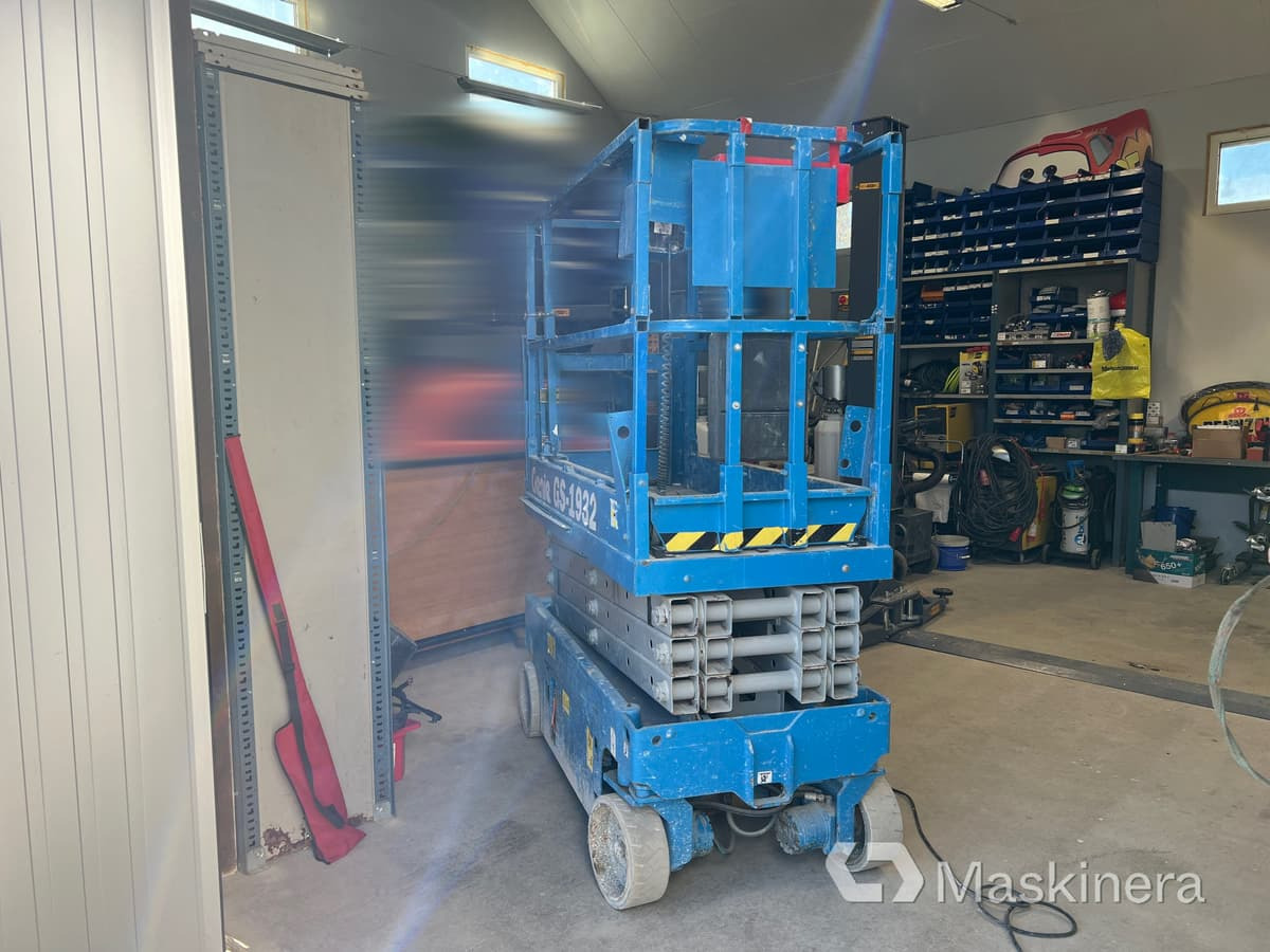 Saxlift Genie GS-1932 - Ngritës gërshërë: foto 4 Saxlift Genie GS-1932 - Ngritës gërshërë: foto 4