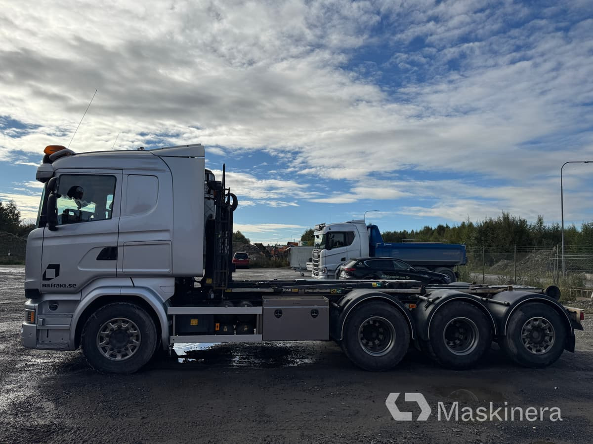 Scania R490LB8X4*4HNB Tridem lastväxlare Scania R490 - Kamion vetëngarkues: foto 2 Scania R490LB8X4*4HNB Tridem lastväxlare Scania R490 - Kamion vetëngarkues: foto 2