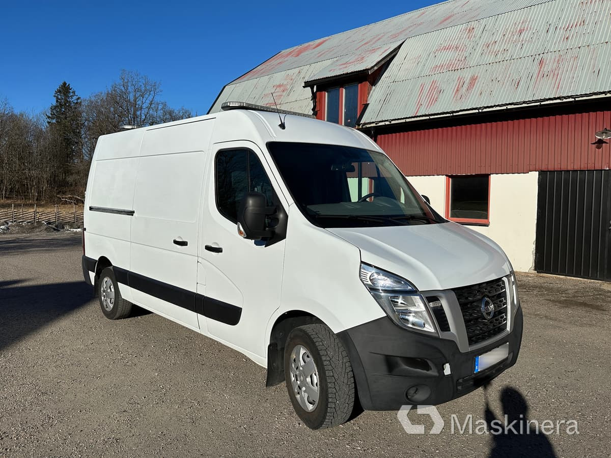 Skåpbil Nissan NV400 Euro 6 - Furgon: foto 1 Skåpbil Nissan NV400 Euro 6 - Furgon: foto 1