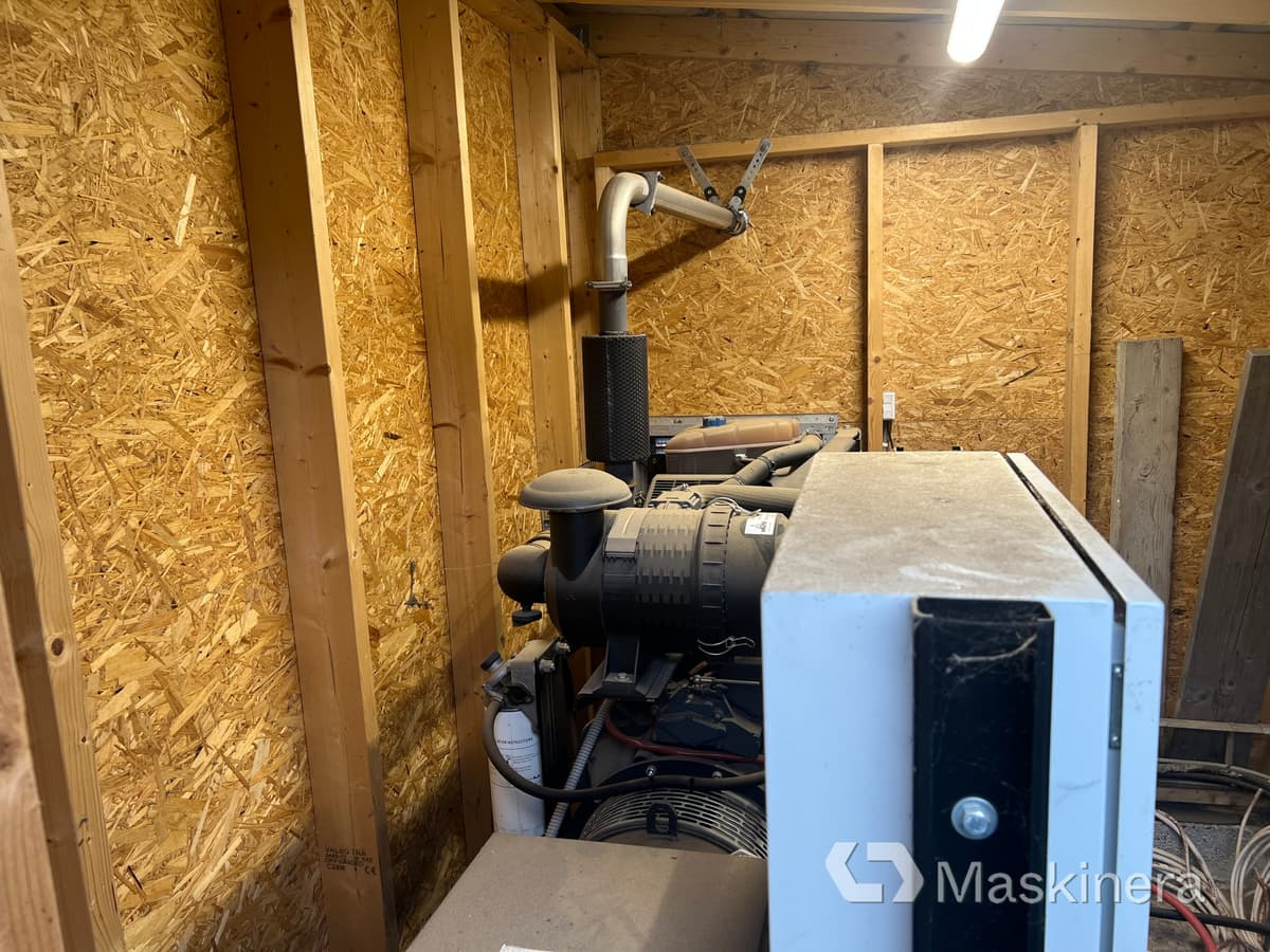 Stationärt reservkraftverk GP84 75 kVA - Set gjeneratori: foto 3 Stationärt reservkraftverk GP84 75 kVA - Set gjeneratori: foto 3