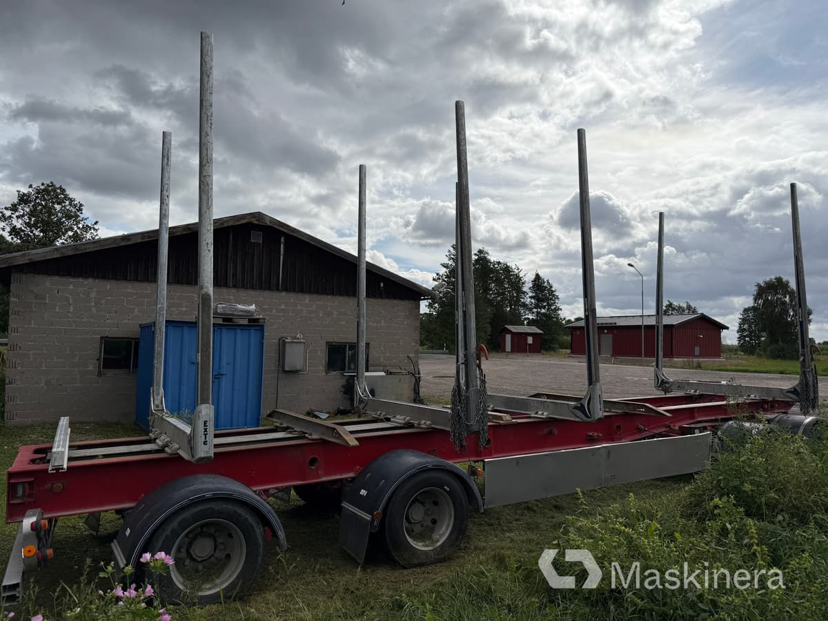 Timmersläp Mjölbysläpet VSP4-104-36 - Rimorkio për transport druri: foto 4 Timmersläp Mjölbysläpet VSP4-104-36 - Rimorkio për transport druri: foto 4