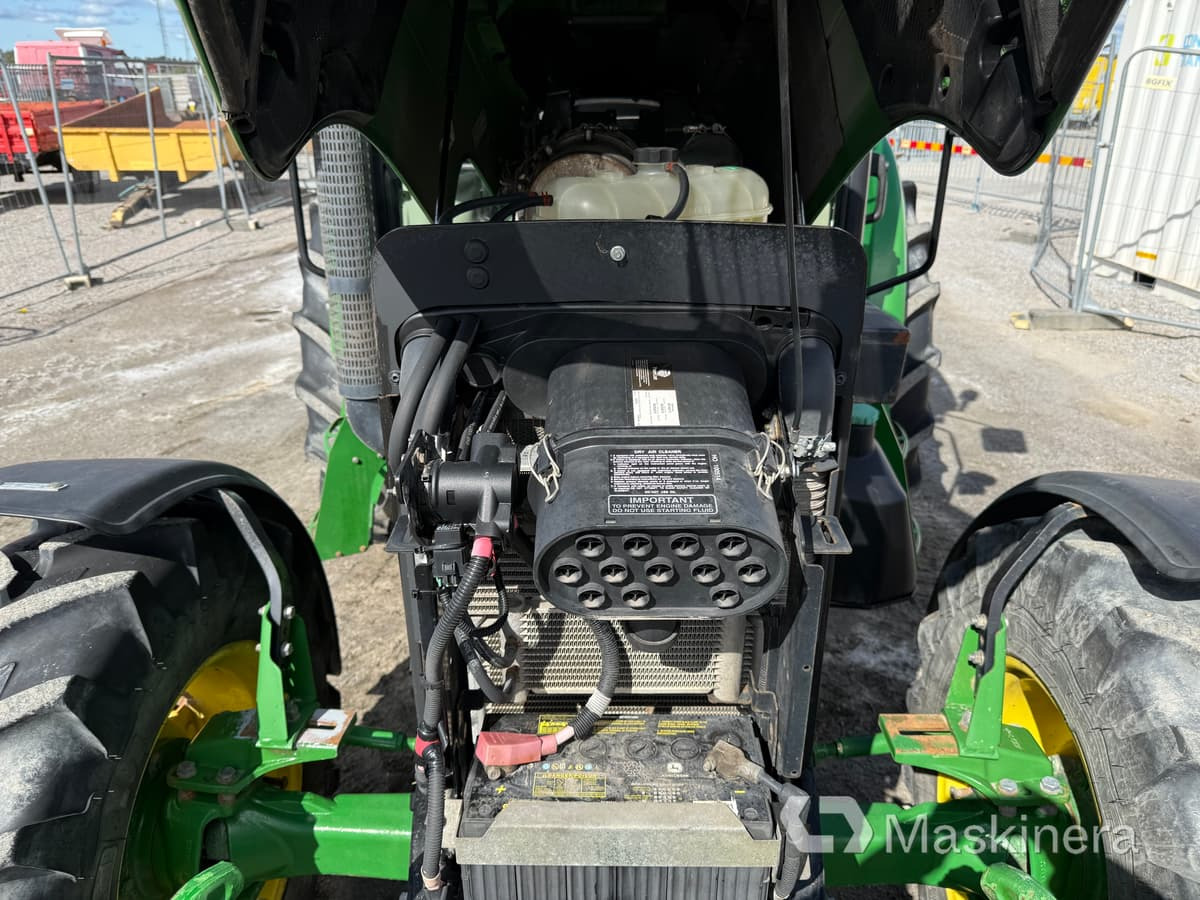 Traktor Traktor John Deere 5075M med snöutrustning: foto 28