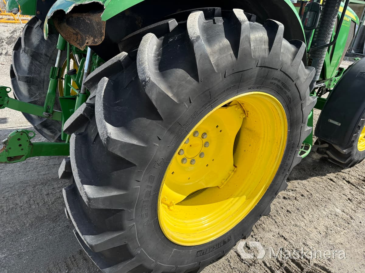 Traktor Traktor John Deere 5075M med snöutrustning: foto 11