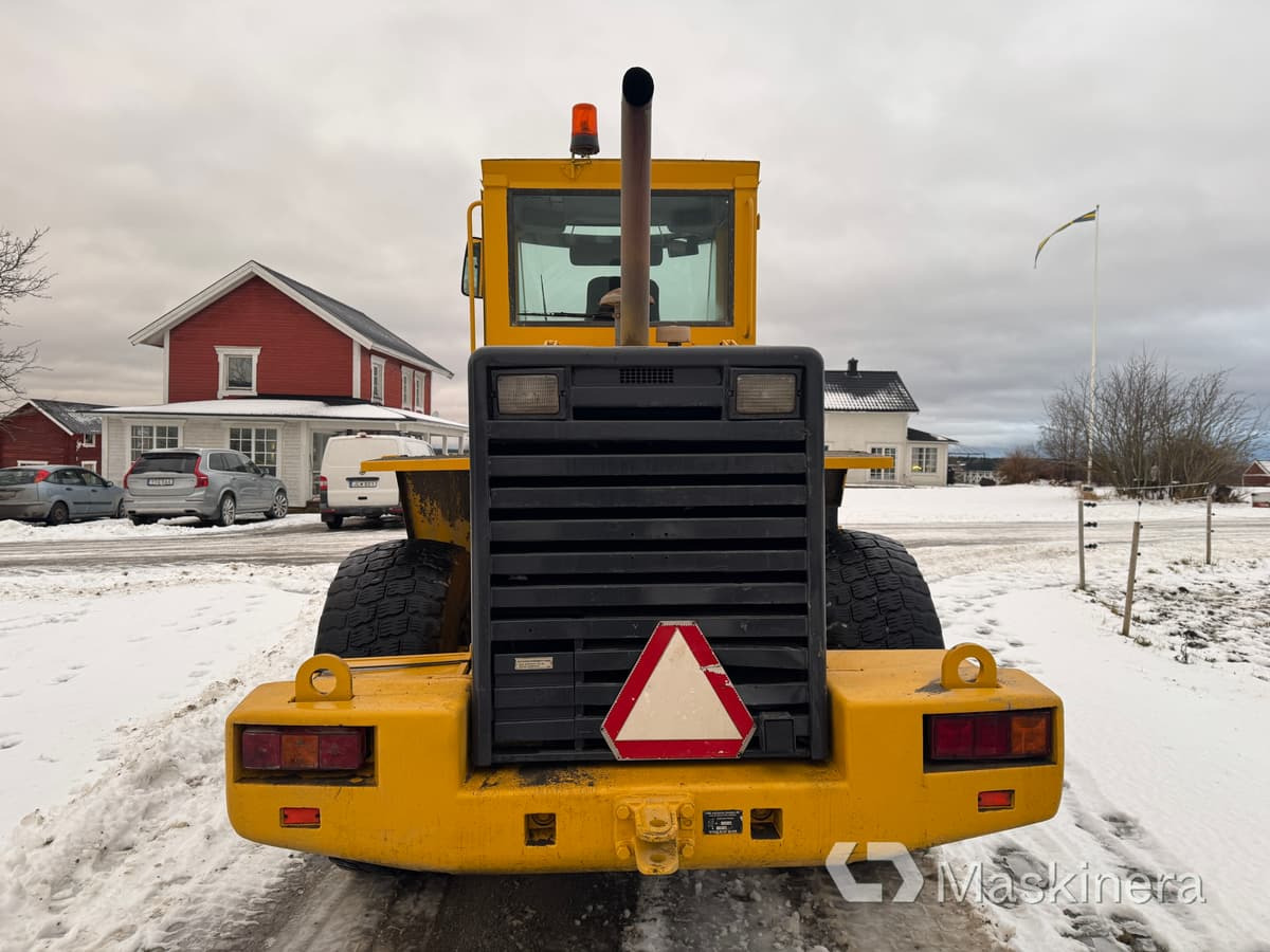 Volvo L90 C Hjullastare Volvo L90C med skopa - Fadrom me goma: foto 4 Volvo L90 C Hjullastare Volvo L90C med skopa - Fadrom me goma: foto 4