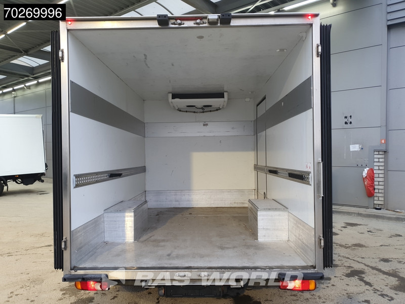 Fiat Ducato 150pk Koelwagen Vries Carrier Xarios 350 Stekker 220V Koeler Kühlwagen Vriezer 16m3 Airco - Furgon frigorifer: foto 3 Fiat Ducato 150pk Koelwagen Vries Carrier Xarios 350 Stekker 220V Koeler Kühlwagen Vriezer 16m3 Airco - Furgon frigorifer: foto 3