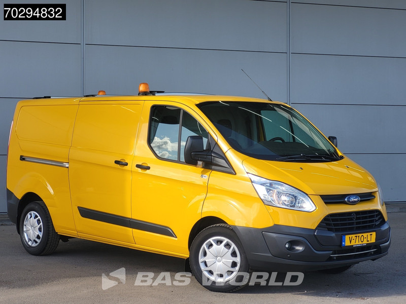 Ford Transit Custom 130PK Trekhaak L2H1 Airco Cruise Parkeersensoren Euro6 L2 7m3 Airco Trekhaak Cruise control - Furgon i vogël: foto 3 Ford Transit Custom 130PK Trekhaak L2H1 Airco Cruise Parkeersensoren Euro6 L2 7m3 Airco Trekhaak Cruise control - Furgon i vogël: foto 3