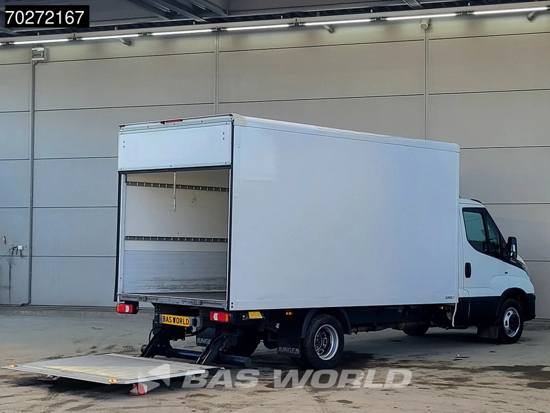 Iveco Daily 35C16 Automaat Laadklep Bakwagen Camera Airco Meubelbak Koffer 19m3 Airco - Kamioncine me kontinier: foto 3 Iveco Daily 35C16 Automaat Laadklep Bakwagen Camera Airco Meubelbak Koffer 19m3 Airco - Kamioncine me kontinier: foto 3