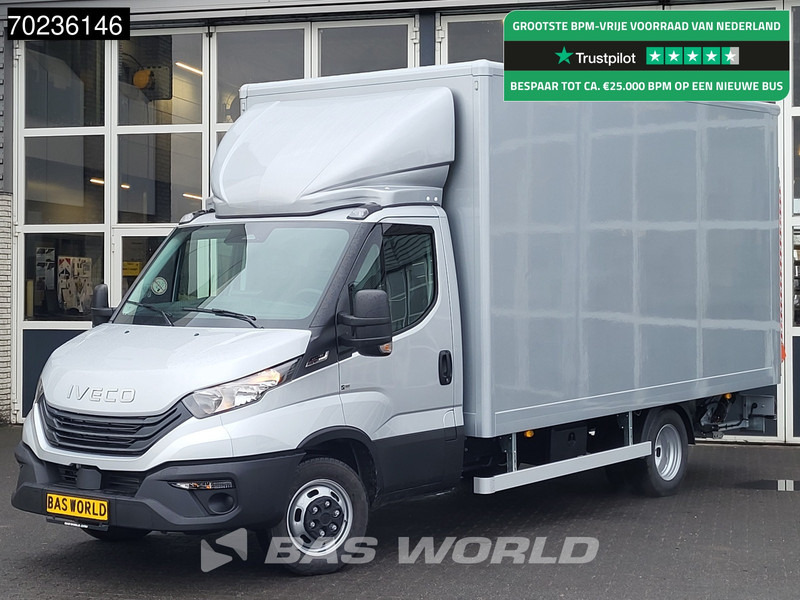 Iveco Daily 35C18 2025 MODEL Automaat 1000kg Laadklep ACC Navi Airco Zijdeur Bakwagen Meubelbak Koffer 22m3 Airco - Kamioncine me kontinier: foto 1 Iveco Daily 35C18 2025 MODEL Automaat 1000kg Laadklep ACC Navi Airco Zijdeur Bakwagen Meubelbak Koffer 22m3 Airco - Kamioncine me kontinier: foto 1