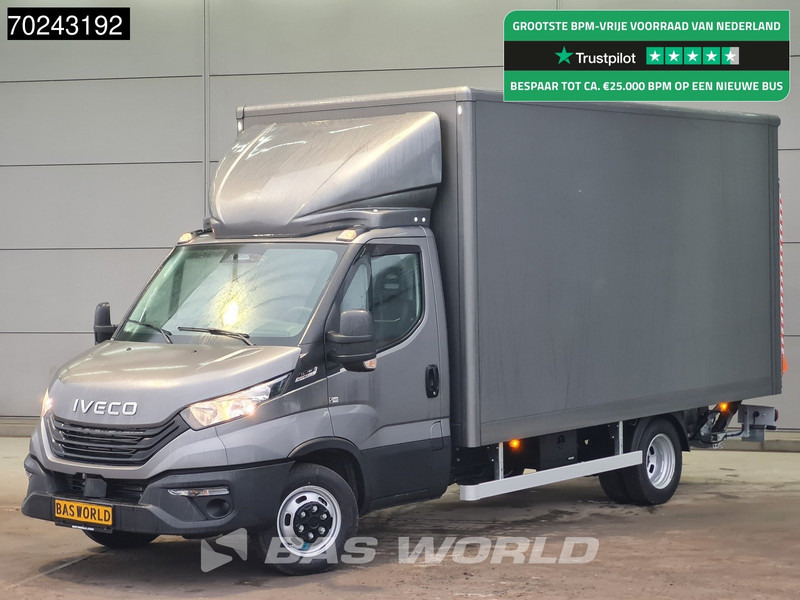 Iveco Daily 35C18 3.0L Automaat 180PK 1000KG Laadklep Zijdeur 2025-Model Bakwagen Dubbellucht ACC LED Navi Airco D'Hollandia 3,5t Trekgewich - Kamioncine me kontinier: foto 1 Iveco Daily 35C18 3.0L Automaat 180PK 1000KG Laadklep Zijdeur 2025-Model Bakwagen Dubbellucht ACC LED Navi Airco D'Hollandia 3,5t Trekgewich - Kamioncine me kontinier: foto 1