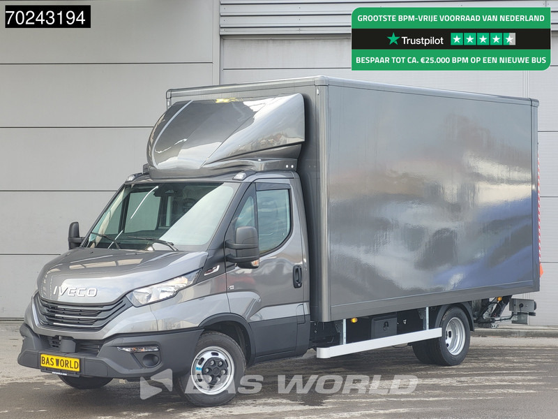 Iveco Daily 35C18 3.0L Automaat 180PK 1000KG Laadklep Zijdeur 2025-Model Bakwagen Dubbellucht ACC LED Navi Airco D'Hollandia 3,5t Trekgewich - Kamioncine me kontinier: foto 1 Iveco Daily 35C18 3.0L Automaat 180PK 1000KG Laadklep Zijdeur 2025-Model Bakwagen Dubbellucht ACC LED Navi Airco D'Hollandia 3,5t Trekgewich - Kamioncine me kontinier: foto 1