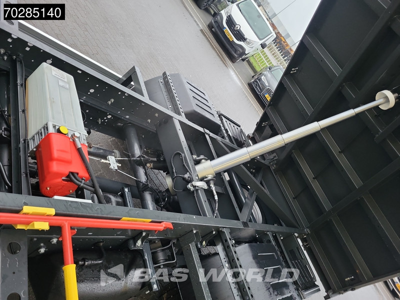Lizingu i Iveco Daily 35C21 3.0L 210PK Automaat Open Laadbak 2025 model ACC Airco CarPlay Pritsche Pickup Open Box Airco Iveco Daily 35C21 3.0L 210PK Automaat Open Laadbak 2025 model ACC Airco CarPlay Pritsche Pickup Open Box Airco: foto 7