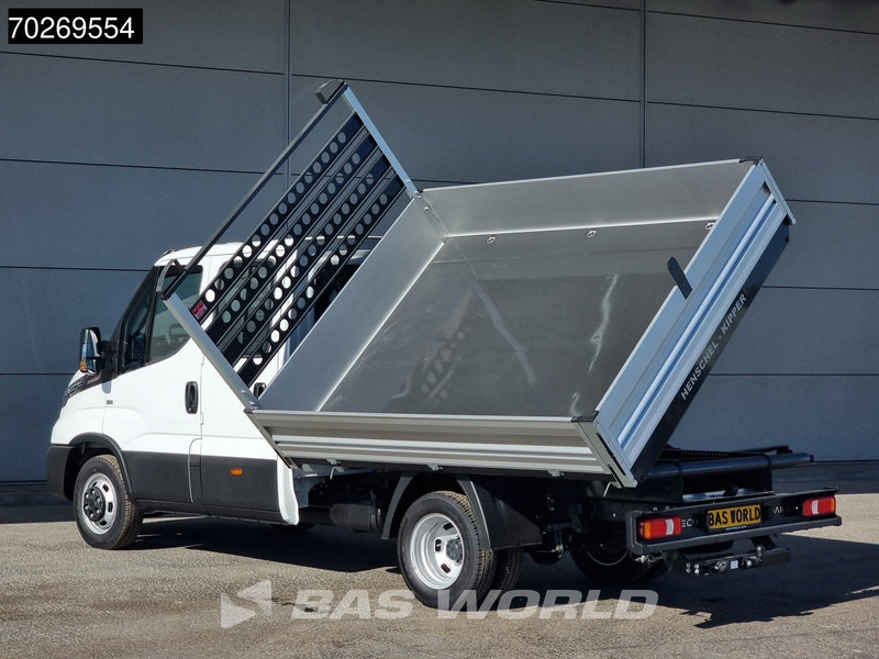 Iveco Daily 35C21 3 zijdige Kipper Dubbel Cabine 210PK 3.0L Dubbellucht Airco Cruise LED Camera Tipper Benne Kieper 2m3 Airco Trekhaak - Kamioncine vetëshkarkuese: foto 2 Iveco Daily 35C21 3 zijdige Kipper Dubbel Cabine 210PK 3.0L Dubbellucht Airco Cruise LED Camera Tipper Benne Kieper 2m3 Airco Trekhaak - Kamioncine vetëshkarkuese: foto 2