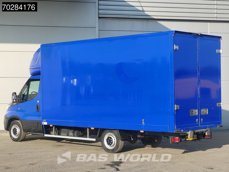 Iveco Daily 35S14 Automaat Bakwagen Achterdeuren 488cm lang! Airco Cruise Euro6 Meubelbak Koffer 24m3 Airco Cruise control - Kamioncine me kontinier: foto 2 Iveco Daily 35S14 Automaat Bakwagen Achterdeuren 488cm lang! Airco Cruise Euro6 Meubelbak Koffer 24m3 Airco Cruise control - Kamioncine me kontinier: foto 2