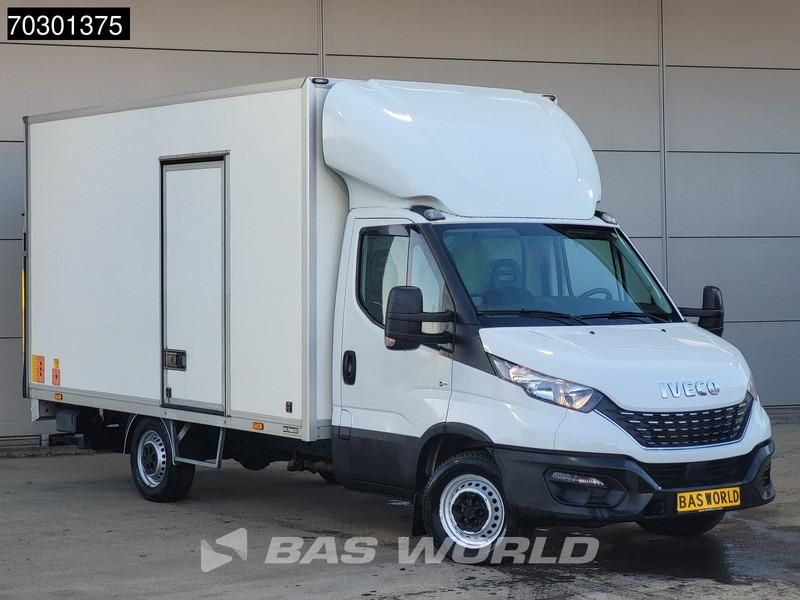 Iveco Daily 35S14 Laadklep Automaat Zijdeur Bakwagen Airco Cruise Camera Euro6 Meubelbak Koffer Airco Cruise control - Kamioncine me kontinier: foto 5 Iveco Daily 35S14 Laadklep Automaat Zijdeur Bakwagen Airco Cruise Camera Euro6 Meubelbak Koffer Airco Cruise control - Kamioncine me kontinier: foto 5