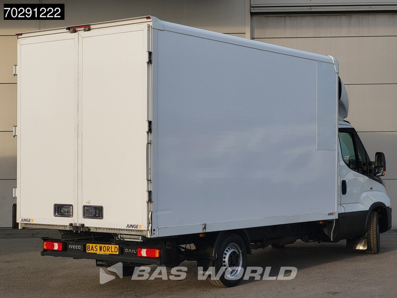 Iveco Daily 35S16 Automaat Bakwagen Achterdeuren 160PK Airco Camera Euro6 Meubelbak Koffer 21m3 Airco - Kamioncine me kontinier: foto 5 Iveco Daily 35S16 Automaat Bakwagen Achterdeuren 160PK Airco Camera Euro6 Meubelbak Koffer 21m3 Airco - Kamioncine me kontinier: foto 5