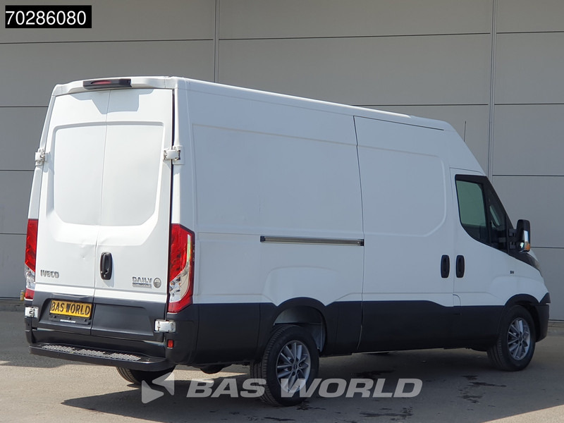 Iveco Daily 35S16 Automaat L2H2 3,5t Trekgewicht Airco Cruise Parkeersensoren Euro6 L2 12m3 Airco Cruise control - Furgon: foto 5 Iveco Daily 35S16 Automaat L2H2 3,5t Trekgewicht Airco Cruise Parkeersensoren Euro6 L2 12m3 Airco Cruise control - Furgon: foto 5