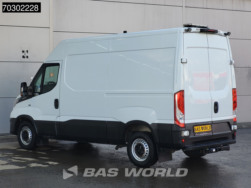 Iveco Daily 35S16 Automaat L2H2 3,5t Trekhaak 160PK ACC Navi Airco Camera Werkplaatsinrichting Euro6 L2 Airco Trekhaak - Furgon: foto 2 Iveco Daily 35S16 Automaat L2H2 3,5t Trekhaak 160PK ACC Navi Airco Camera Werkplaatsinrichting Euro6 L2 Airco Trekhaak - Furgon: foto 2