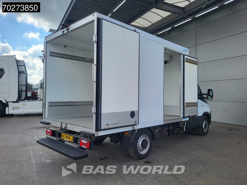 Iveco Daily 35S16 Koelwagen Automaat Carrier Pulsar 400 380V Stekker Airco Cruise Camera Koel Koeler Kühlwagen Kühlkoffer 12m3 Airco Cruise - Furgon frigorifer: foto 3 Iveco Daily 35S16 Koelwagen Automaat Carrier Pulsar 400 380V Stekker Airco Cruise Camera Koel Koeler Kühlwagen Kühlkoffer 12m3 Airco Cruise - Furgon frigorifer: foto 3