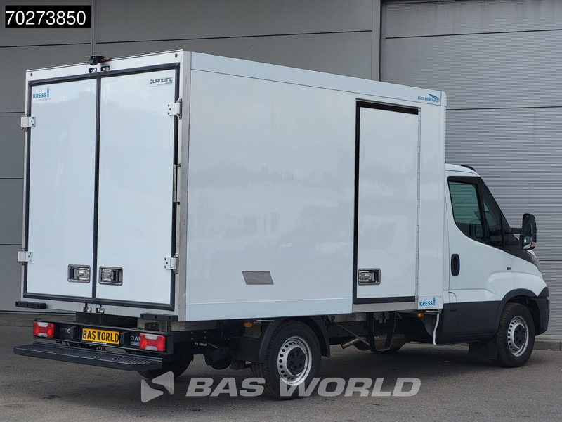 Iveco Daily 35S16 Koelwagen Automaat Carrier Pulsar 400 380V Stekker Airco Cruise Camera Koel Koeler Kühlwagen Kühlkoffer 12m3 Airco Cruise - Furgon frigorifer: foto 5 Iveco Daily 35S16 Koelwagen Automaat Carrier Pulsar 400 380V Stekker Airco Cruise Camera Koel Koeler Kühlwagen Kühlkoffer 12m3 Airco Cruise - Furgon frigorifer: foto 5