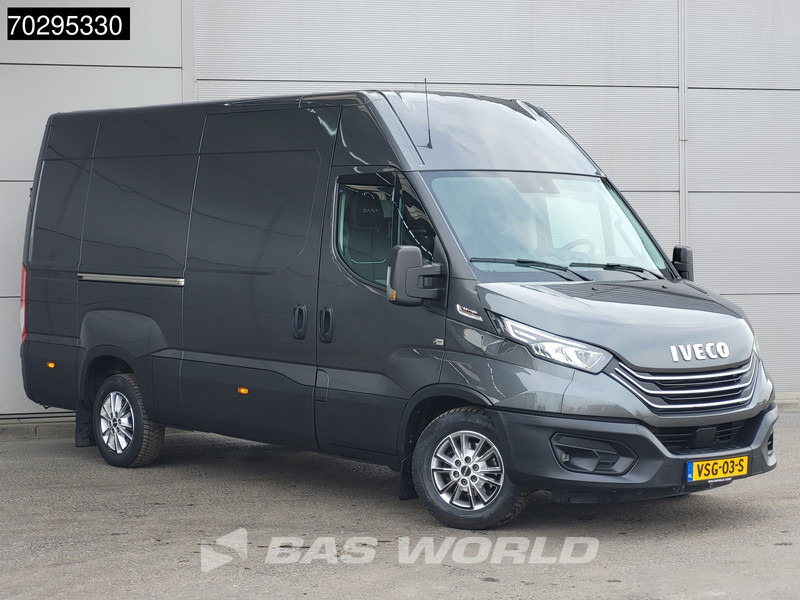 Iveco Daily 35S18 3.0L 180PK Automaat L2H2 LED ACC Navi 3.5t trekhaak Airco L2 12m3 Airco Trekhaak - Furgon: foto 5 Iveco Daily 35S18 3.0L 180PK Automaat L2H2 LED ACC Navi 3.5t trekhaak Airco L2 12m3 Airco Trekhaak - Furgon: foto 5