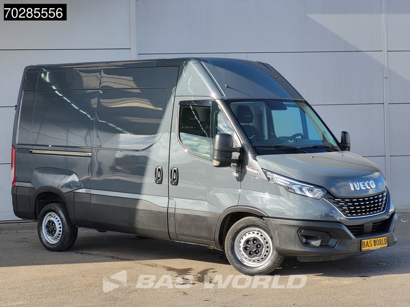 Iveco Daily 35S18 3.0L Automaat 180PK L2H2 3500kg Trekhaak LED Navi Airco Cruise Camera Euro6 L2 11m3 Airco Trekhaak Cruise control - Furgon: foto 5 Iveco Daily 35S18 3.0L Automaat 180PK L2H2 3500kg Trekhaak LED Navi Airco Cruise Camera Euro6 L2 11m3 Airco Trekhaak Cruise control - Furgon: foto 5