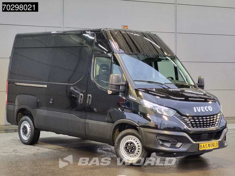 Iveco Daily 35S18 3.0L Automaat L2H2 3,5t Trekgewicht 180PK LED ACC Navi Airco Euro6 L2 Airco - Furgon: foto 3 Iveco Daily 35S18 3.0L Automaat L2H2 3,5t Trekgewicht 180PK LED ACC Navi Airco Euro6 L2 Airco - Furgon: foto 3