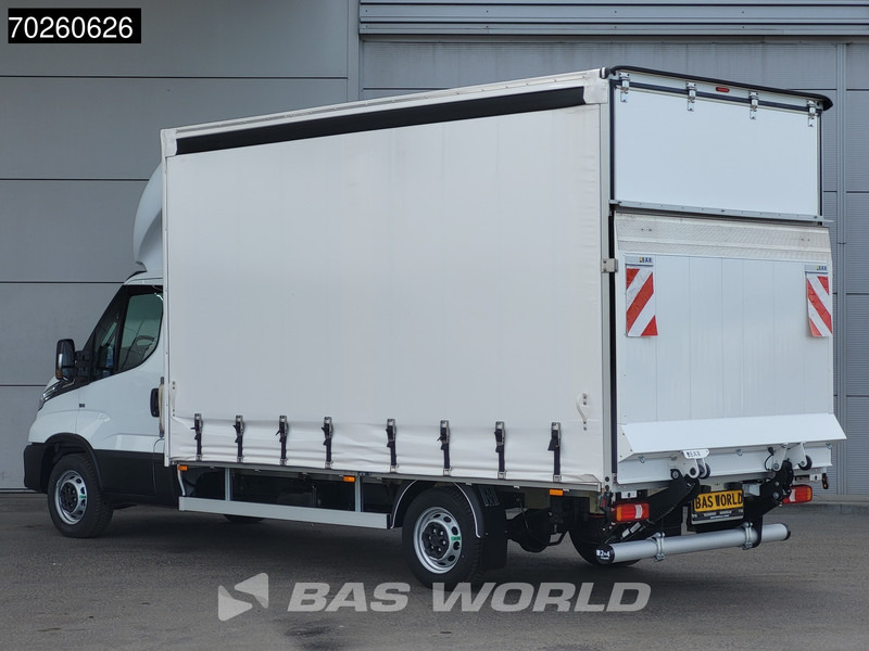 Iveco Daily 35S21 3.0L 210PK Automaat Schuifzeilen Laadklep ACC LED CarPlay Euro6 Schuifzeil Zeilen Koffer Meubelbak Bakwagen Airco - Kamioncine me tendë: foto 2 Iveco Daily 35S21 3.0L 210PK Automaat Schuifzeilen Laadklep ACC LED CarPlay Euro6 Schuifzeil Zeilen Koffer Meubelbak Bakwagen Airco - Kamioncine me tendë: foto 2