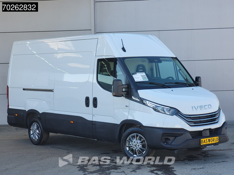Iveco Daily 35S21 3.0L Automaat 210PK L2H2 2025-Model 3,5t Trekvermogen ACC LED CarPlay Camera Parkeersensoren Velgen Euro6 L2 12m3 Airco - Furgon: foto 2 Iveco Daily 35S21 3.0L Automaat 210PK L2H2 2025-Model 3,5t Trekvermogen ACC LED CarPlay Camera Parkeersensoren Velgen Euro6 L2 12m3 Airco - Furgon: foto 2