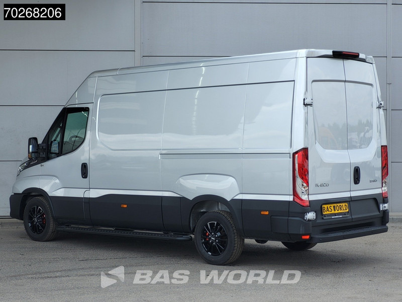 Iveco Daily 35S21 3.0L Automaat Black Edition L3H2 LED ACC Airco Camera 3,5t Trekgewicht Parkeersensoren L3 12m3 Airco - Furgon: foto 2 Iveco Daily 35S21 3.0L Automaat Black Edition L3H2 LED ACC Airco Camera 3,5t Trekgewicht Parkeersensoren L3 12m3 Airco - Furgon: foto 2