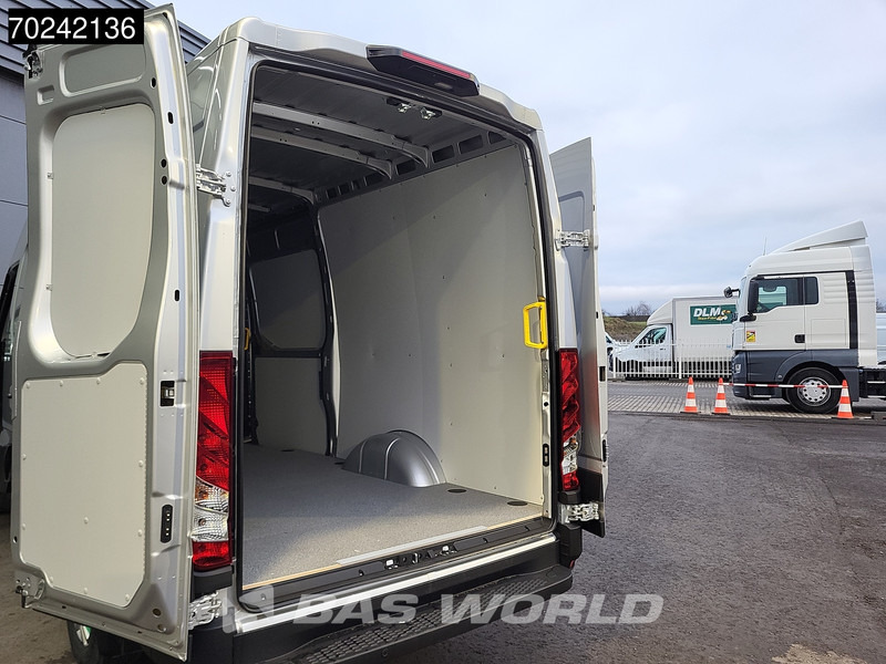 Iveco Daily 35S21 3.0L Automaat L2H2 210PK 2025-Model 3,5t Trekgewicht ACC LED Navi LM-Velgen Camera Euro6 L2 12m3 Airco - Furgon: foto 5 Iveco Daily 35S21 3.0L Automaat L2H2 210PK 2025-Model 3,5t Trekgewicht ACC LED Navi LM-Velgen Camera Euro6 L2 12m3 Airco - Furgon: foto 5