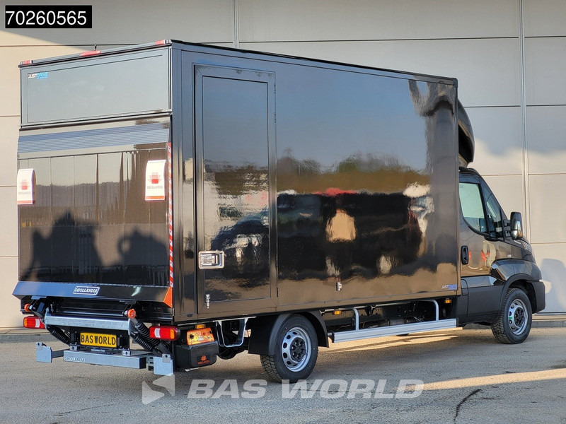 Iveco Daily 35S21 3.0L Automaat Laadklep Zijdeur ACC LED CarPlay Lat om Lat D'Hollandia 3,5t Trekvermogen Meubelbak Koffer Bakwagen 21m3 Air - Kamioncine me kontinier: foto 5 Iveco Daily 35S21 3.0L Automaat Laadklep Zijdeur ACC LED CarPlay Lat om Lat D'Hollandia 3,5t Trekvermogen Meubelbak Koffer Bakwagen 21m3 Air - Kamioncine me kontinier: foto 5