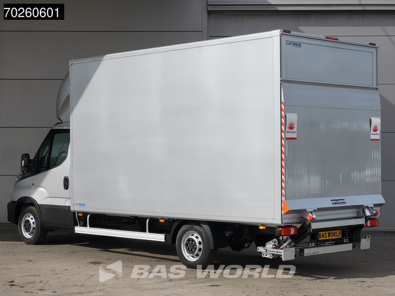 Iveco Daily 35S21 3.0L Automaat Laadklep Zijdeur ACC LED CarPlay Lat om Lat D'Hollandia 3,5t Trekvermogen Meubelbak Koffer Bakwagen 22m3 Air - Kamioncine me kontinier: foto 2 Iveco Daily 35S21 3.0L Automaat Laadklep Zijdeur ACC LED CarPlay Lat om Lat D'Hollandia 3,5t Trekvermogen Meubelbak Koffer Bakwagen 22m3 Air - Kamioncine me kontinier: foto 2