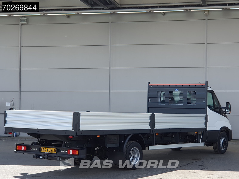 Iveco Daily 70C18 3.0L Automaat 6meter Open laadbak XXL Trekhaak ACC Navi Airco Pickup Pritsche Airco Trekhaak - Kamioncine me karroceri: foto 5 Iveco Daily 70C18 3.0L Automaat 6meter Open laadbak XXL Trekhaak ACC Navi Airco Pickup Pritsche Airco Trekhaak - Kamioncine me karroceri: foto 5