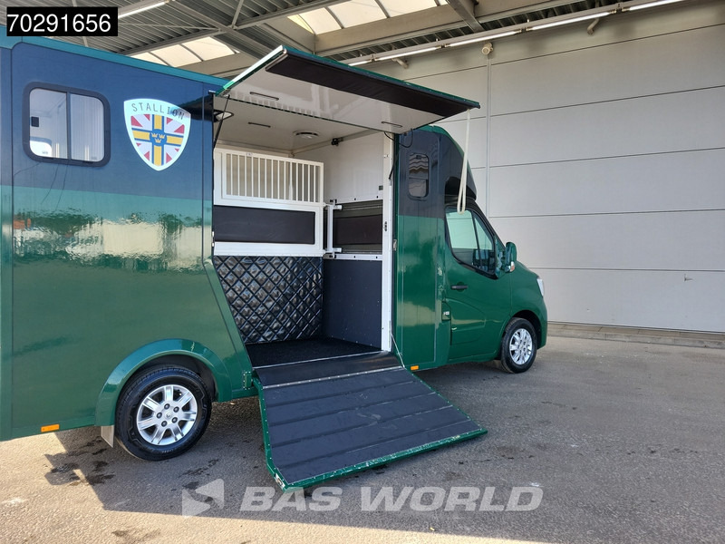 Renault Master 180PK Paardenwagen Hengstenuitvoering Automaat 180PK Trekhaak LED Airco Cruise Camera Euro6 Horsetruck Horse Airco Trekhaak Cruise con - Kamioncine: foto 3 Renault Master 180PK Paardenwagen Hengstenuitvoering Automaat 180PK Trekhaak LED Airco Cruise Camera Euro6 Horsetruck Horse Airco Trekhaak Cruise con - Kamioncine: foto 3