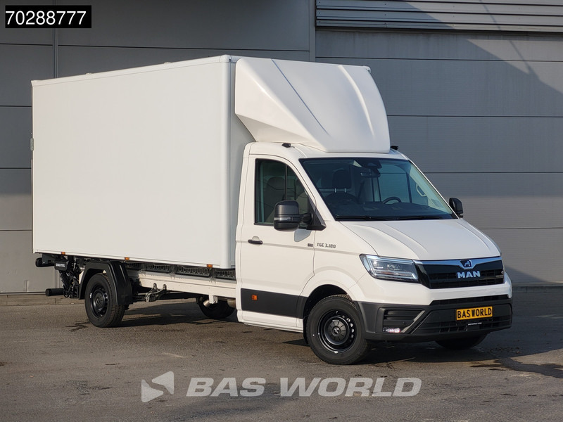 MAN TGE 3.180 Automaat Laadklep Bakwagen 2025 Facelift Navi LED Airco Cruise Euro6 Meubelbak Koffer 21m3 Airco Cruise control - Kamioncine me kontinier: foto 2 MAN TGE 3.180 Automaat Laadklep Bakwagen 2025 Facelift Navi LED Airco Cruise Euro6 Meubelbak Koffer 21m3 Airco Cruise control - Kamioncine me kontinier: foto 2
