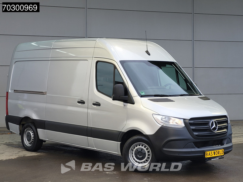 Mercedes-Benz Sprinter 315 CDI Automaat L2H2 150PK Airco Camera Parkeersensoren MBUX CarPlay Euro6 L2 Airco - Furgon i vogël: foto 3 Mercedes-Benz Sprinter 315 CDI Automaat L2H2 150PK Airco Camera Parkeersensoren MBUX CarPlay Euro6 L2 Airco - Furgon i vogël: foto 3