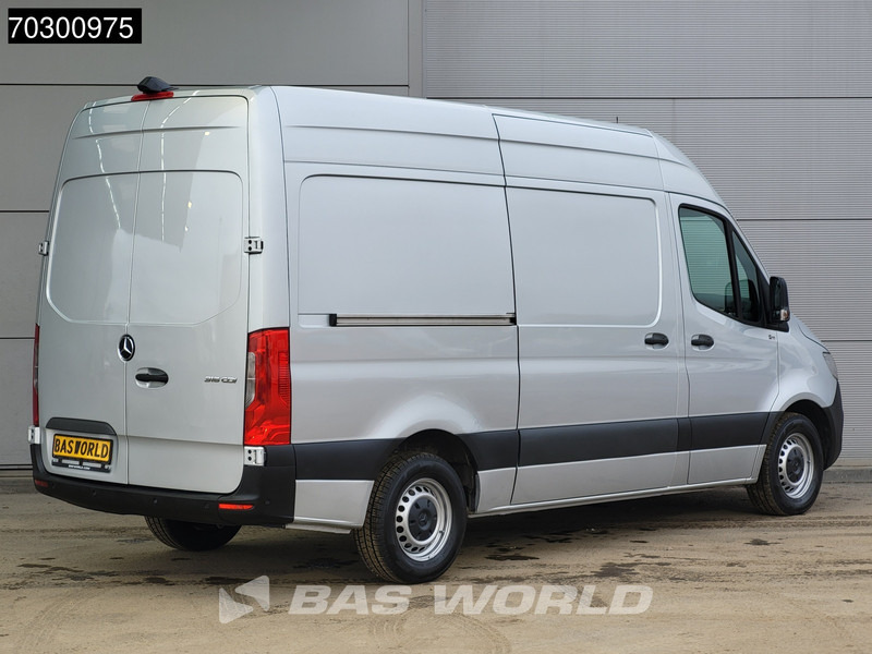 Mercedes-Benz Sprinter 315 CDI Automaat L2H2 150PK Airco Camera Parkeersensoren MBUX CarPlay Euro6 L2 Airco - Furgon i vogël: foto 5 Mercedes-Benz Sprinter 315 CDI Automaat L2H2 150PK Airco Camera Parkeersensoren MBUX CarPlay Euro6 L2 Airco - Furgon i vogël: foto 5