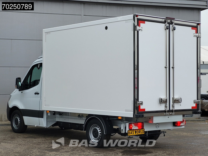 Mercedes-Benz Sprinter 315 CDI Koelwagen 2025model Thermo King V-300max 230V stekker Bakwagen Koel Kühlwagen 13m3 Airco Cruise control - Furgon frigorifer: foto 2 Mercedes-Benz Sprinter 315 CDI Koelwagen 2025model Thermo King V-300max 230V stekker Bakwagen Koel Kühlwagen 13m3 Airco Cruise control - Furgon frigorifer: foto 2