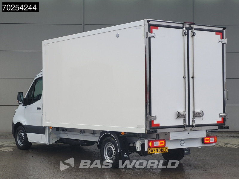 Mercedes-Benz Sprinter 315 CDI Koelwagen Thermo King V-300max 230V stekker Bakwagen Koel Kühlwagen 16m3 Airco Cruise control - Furgon frigorifer: foto 2 Mercedes-Benz Sprinter 315 CDI Koelwagen Thermo King V-300max 230V stekker Bakwagen Koel Kühlwagen 16m3 Airco Cruise control - Furgon frigorifer: foto 2