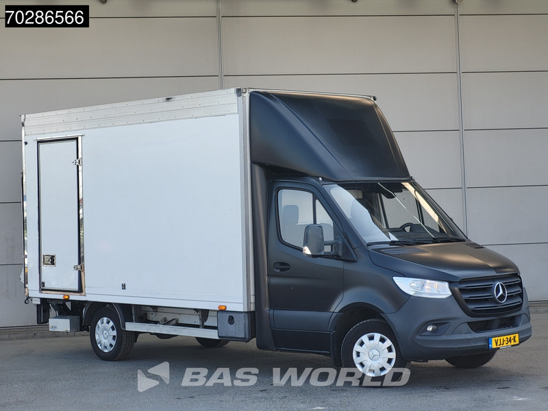 Mercedes-Benz Sprinter 316 CDI Laadklep Zijdeur Bakwagen Airco Cruise APK 02-2026 Euro6 Meubelbak Koffer 22m3 Airco Cruise control - Kamioncine me kontinier: foto 5 Mercedes-Benz Sprinter 316 CDI Laadklep Zijdeur Bakwagen Airco Cruise APK 02-2026 Euro6 Meubelbak Koffer 22m3 Airco Cruise control - Kamioncine me kontinier: foto 5