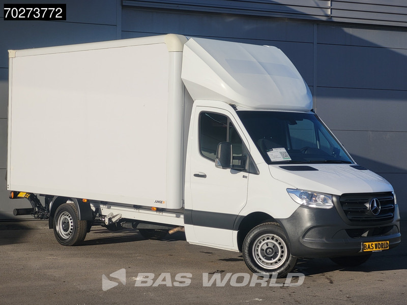 Mercedes-Benz Sprinter 317 CDI Automaat Bakwagen Laadklep Camera Airco Koffer Meubelbak 20m3 Airco - Kamioncine me kontinier: foto 2 Mercedes-Benz Sprinter 317 CDI Automaat Bakwagen Laadklep Camera Airco Koffer Meubelbak 20m3 Airco - Kamioncine me kontinier: foto 2